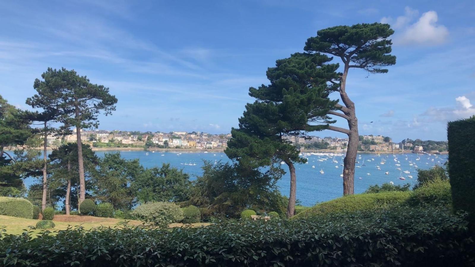Appartement Vue Sur Mer Dinard Eksteriør bilde